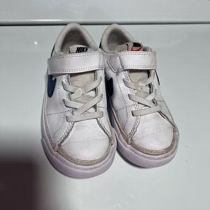 Nike Toddler Court Legacy